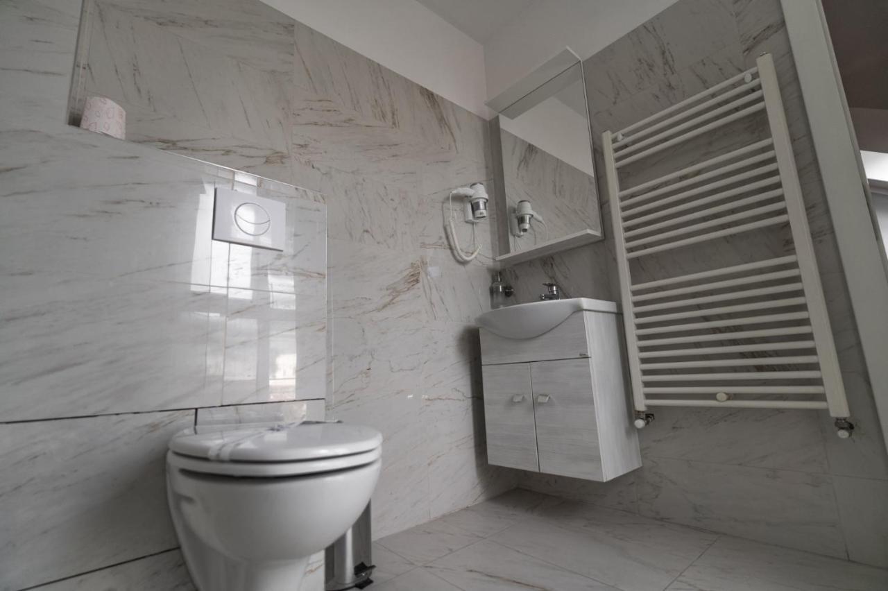 De Inchiriat Elisei 3* Timisoara